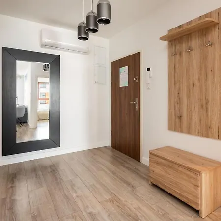 Center Jaglana 6e,f *