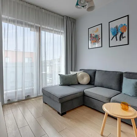 Center Jaglana 6e,f *